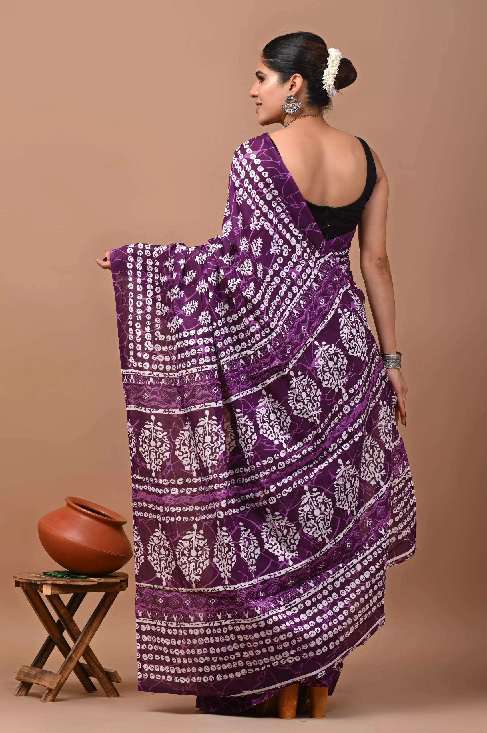 mc05 jaipuri hand block print pure cotton mulmul saree with blouse piece – purple mc05 jaipuri hand block print pure cotton mulmul saree with blouse piece – purple